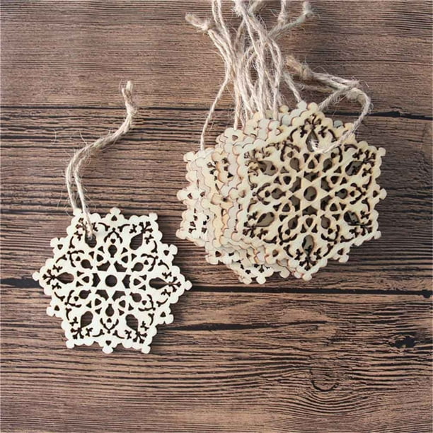 Xihbxyly Juego de Colgantes Navideños de Madera, Diseño de Copo de Nieve, Pulido Artesanal, Decoración Festiva para El Hogar, Regalos para Celebraciones Familiares, 10 Piezas, Estilo Navideño Único.