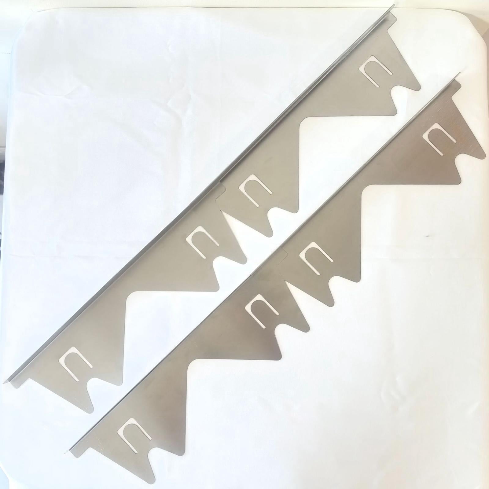 Esquirla Stainless Steel Stoves Gaps Covers Oven Side Filler Seals Refrigerator Heat Resistant Fills Gaps Stoves Guards Kitchen Filler silvery