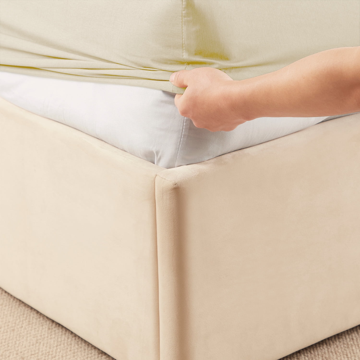 Phoenix Bed Sheets Set, Deep Pocket Rayon Derived from Bamboo & Microfiber Cooling 4 Piece Queen Sheets sets, Cream