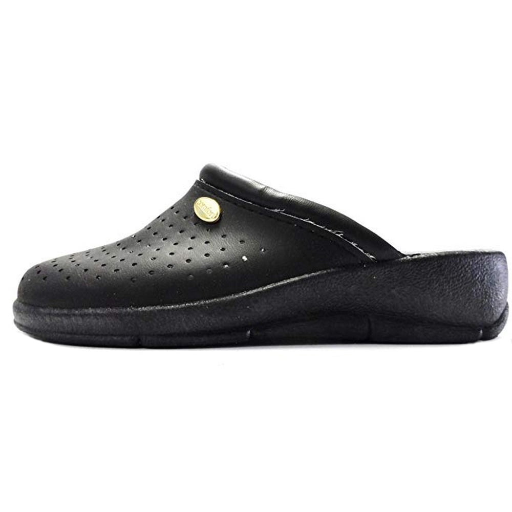 ladies leather clogs