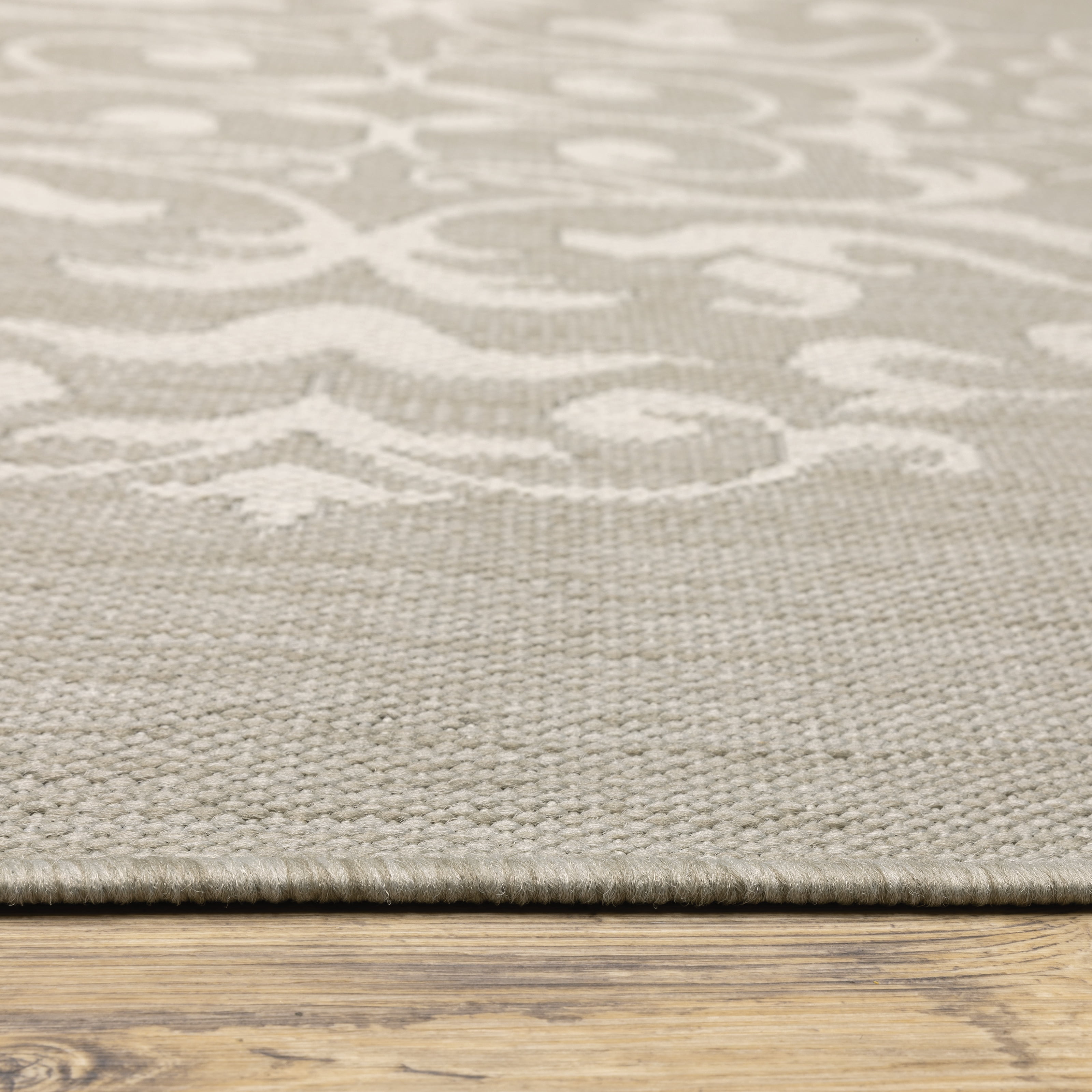 Avalon Home 8' x 10' Gray and Taupe Floral Medallion Outdoor Rug