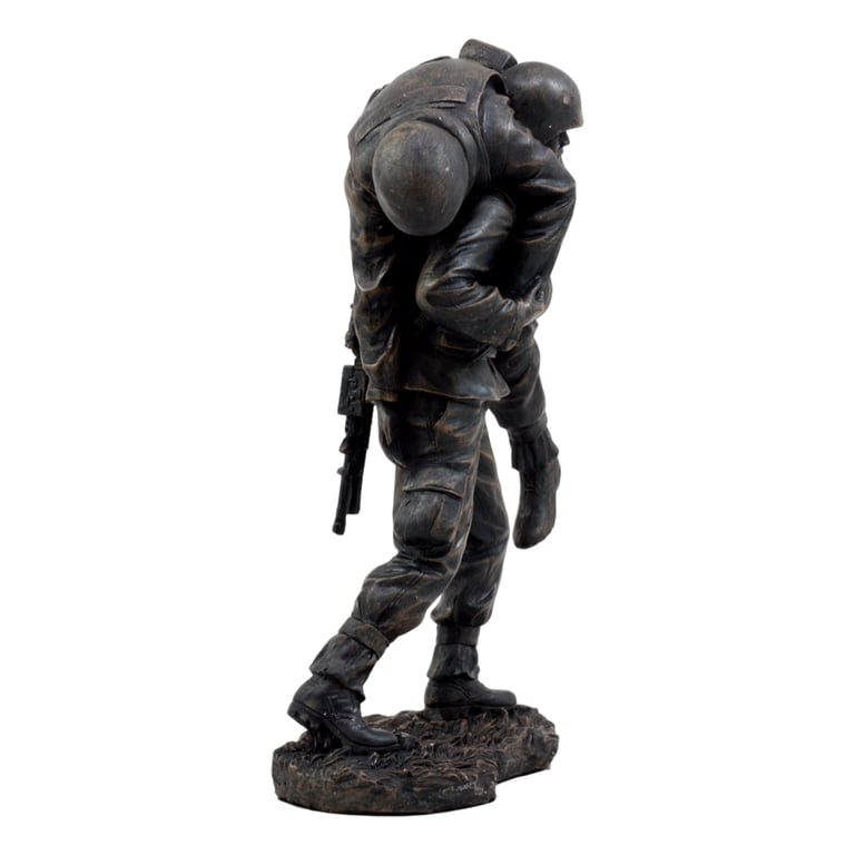 Hacksaw Ridge Military Soldier Carrying A Wounded Brother Figurine