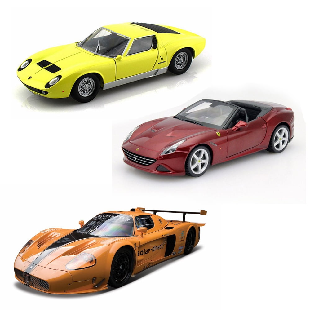 Best of Supercars Set 33 Set of Three 1/24 Scale Diecast Model Cars