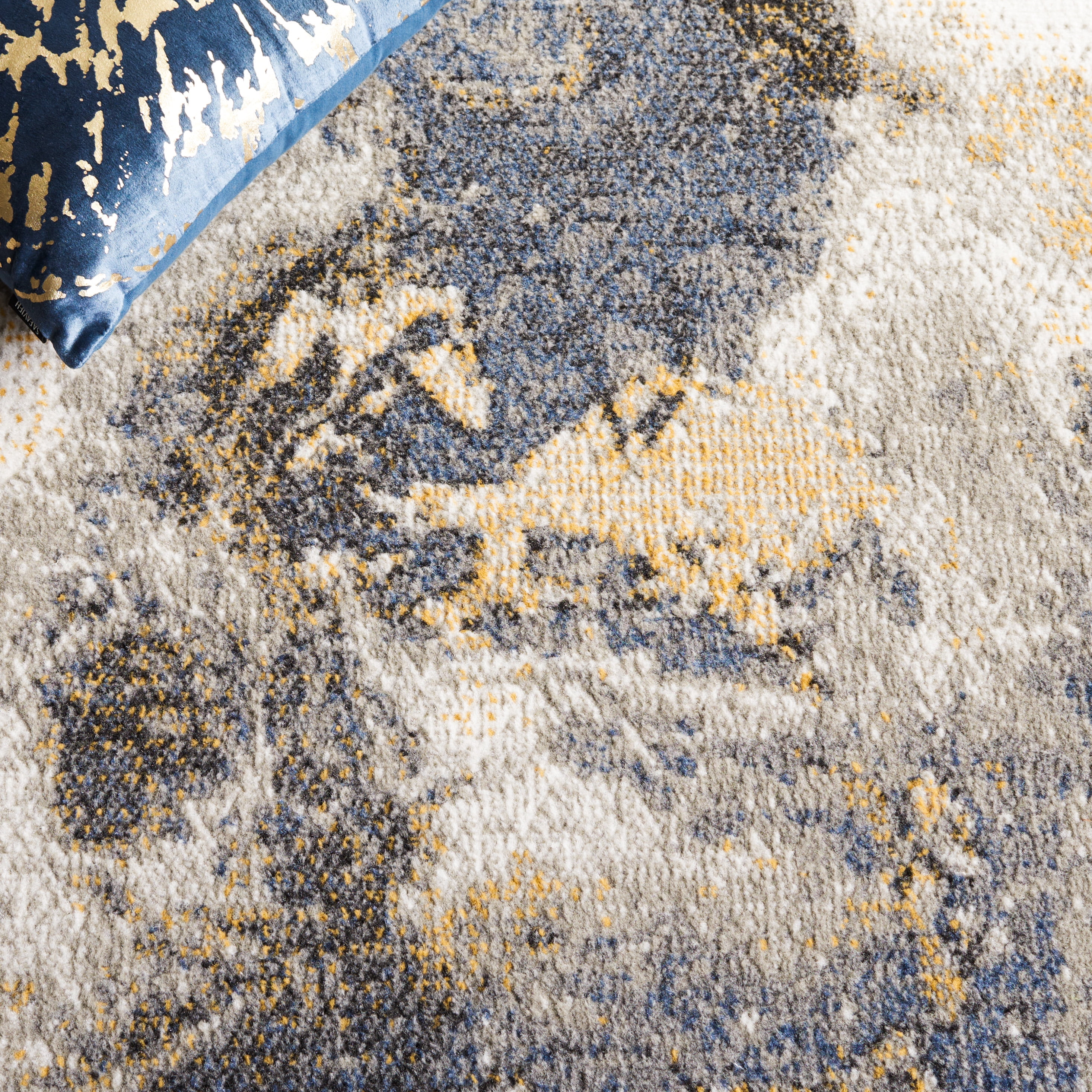 SAFAVIEH Pyramid Luis Abstract Area Rug, Grey/Navy Gold, 6'7" x 6'7" Round