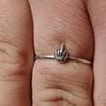 thumbnail image 1 of Xihbxyly Anillo para El Dedo Medio, Divertido y Novedoso, Talla Ajustable, Diseño Unisex, Accesorio Informal, Recuerdo de Cumpleaños, de Acero Inoxidable., 1 of 4