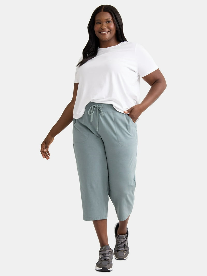 Athletic Works Women's and Women's Plus Knit Capri Pants, 22