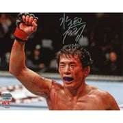 Angle View: Takeya Mizugaki Ultimate Fighting Championship Autographed 8" x 10" Horizontal Raising Arm Photograph - Fanatics Authentic Certified