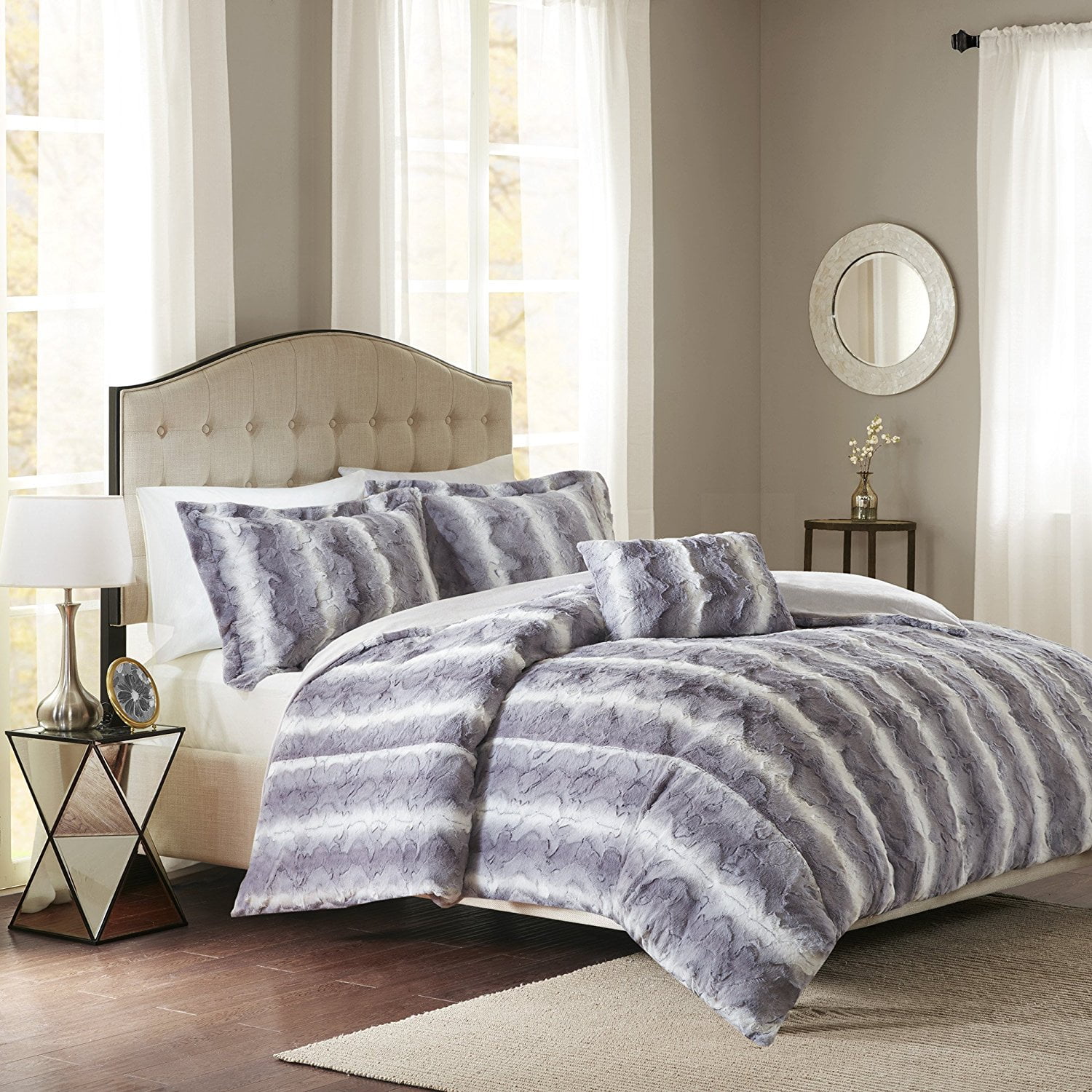 Zuri Faux Fur Duvet Cover Set Grey FullQueen, The Madison Park Zuri