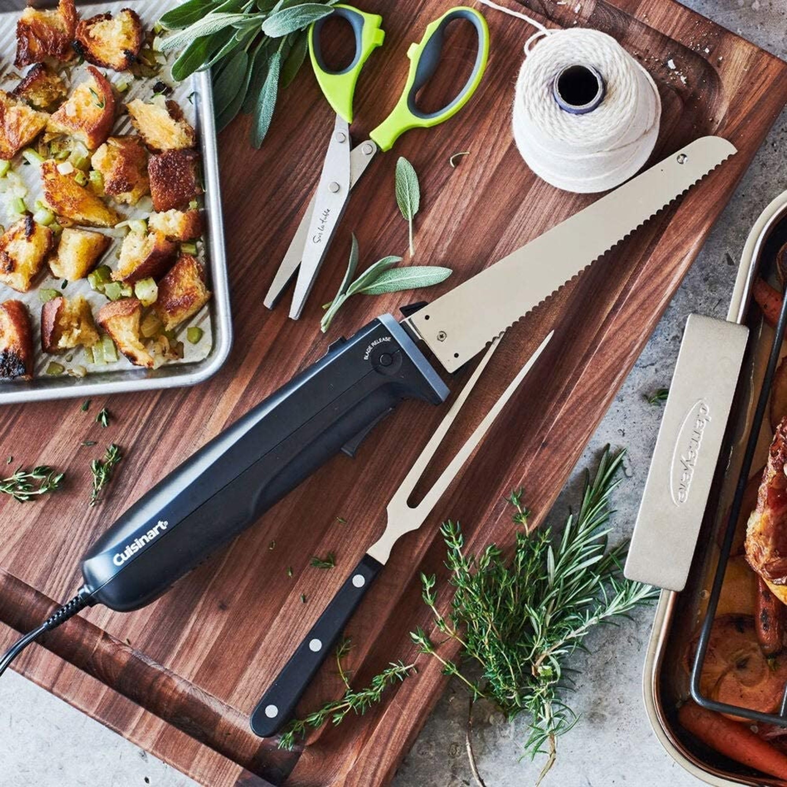 Cuisinart Electric Knife Set with Cutting Board