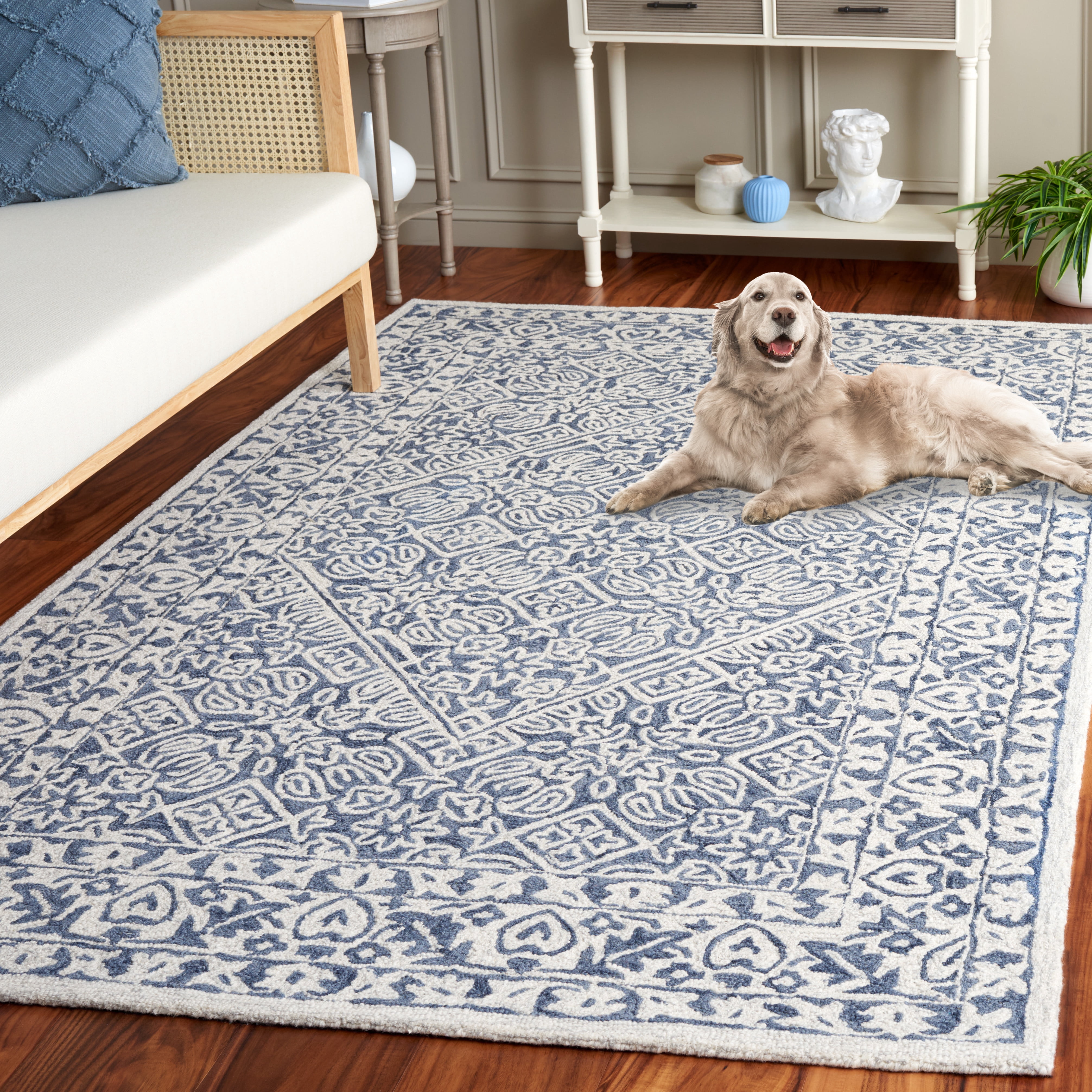 Safavieh Dip Dye Felicia Floral Area Rug, Blue/Ivory, 5' x 8'