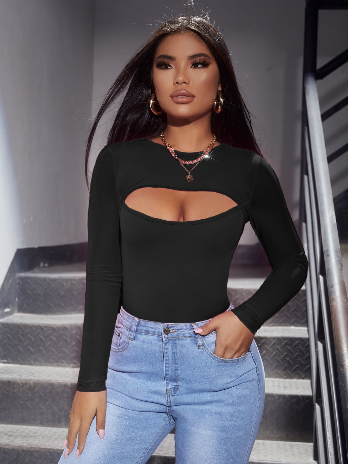 Cut Out Front Crop Top 2022 S 
