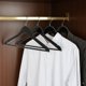 thumbnail image 4 of 30 Ganchos para Ropa de Madera. Gancho Giratorio 360°, Calidad Premium, Ganchos para Pantalones, Abrigos y Ropa Pesada. Resistentes, Elegantes y Duraderos, 4 of 6