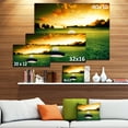 thumbnail image 2 of Designart - Balle de Golf Près du Trou - Impression sur Toile Paysage, 2 of 2