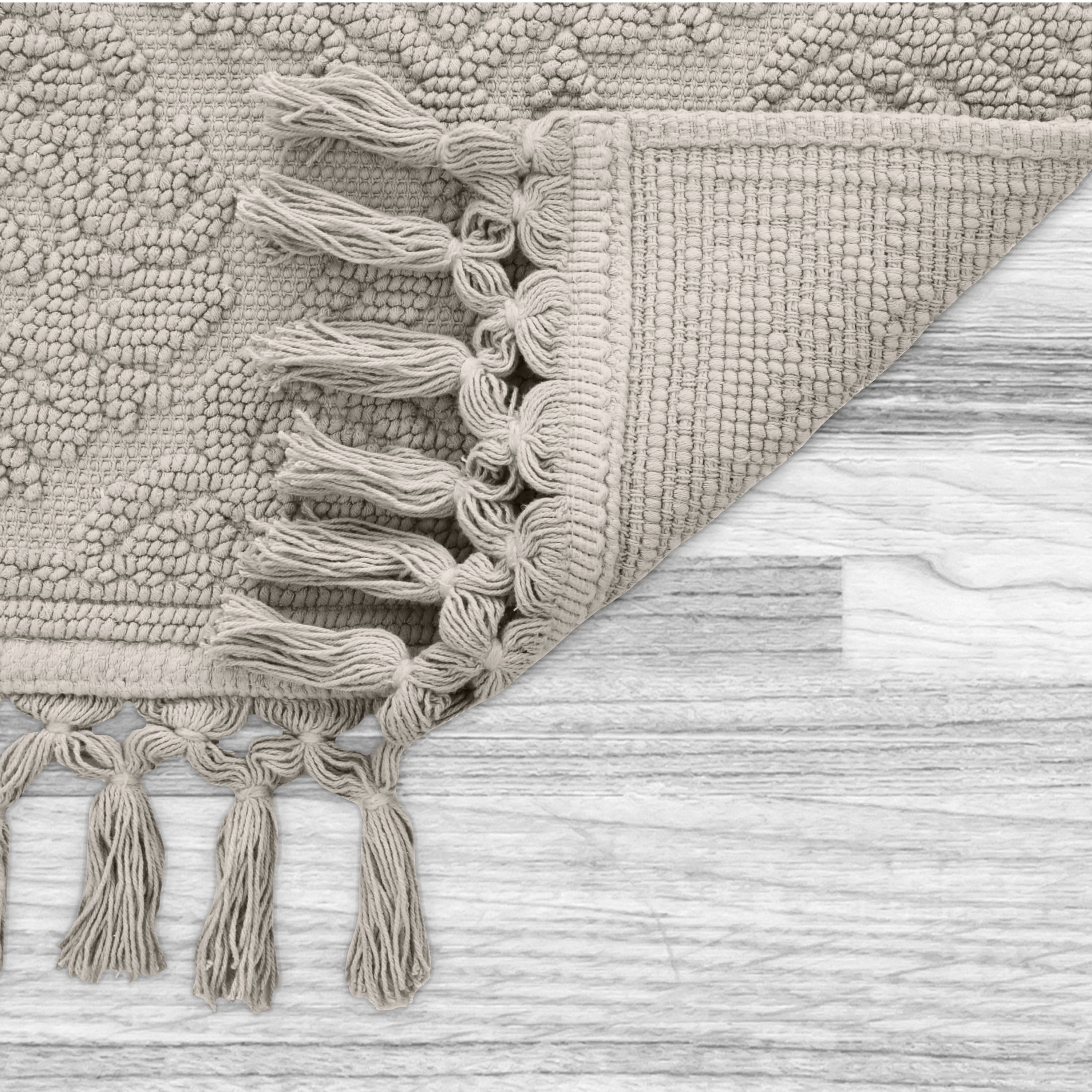 Jean Pierre Ricardo Cotton Fringe 17 x 31 in. Bath Rug, Light Grey