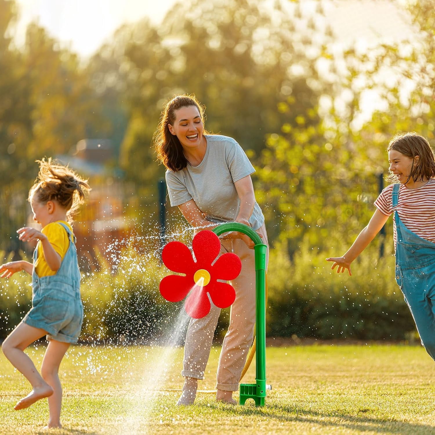 Funny 360° Rotating Sun Flower Sprinkler, Dancing Daisy Garden Water Sprayer For Yard Outdoor Kids Play