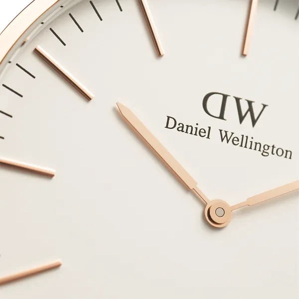Daniel Wellington Classic St Mawes White Dial Leather Strap Men's Watch 0106DW
