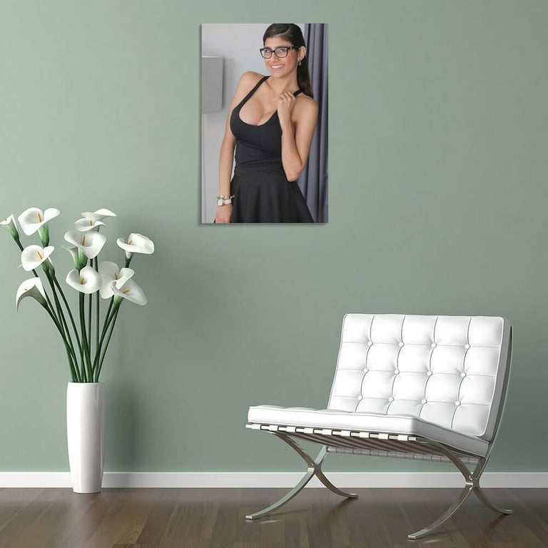 Mia Khalifa Hot Girl Sexy Poster (18) Canvas Wall Art Prints Poster Gifts  Photo Picture Painting Posters Room Decor Home Decorative  24x36inch(60x90cm) - Walmart.com