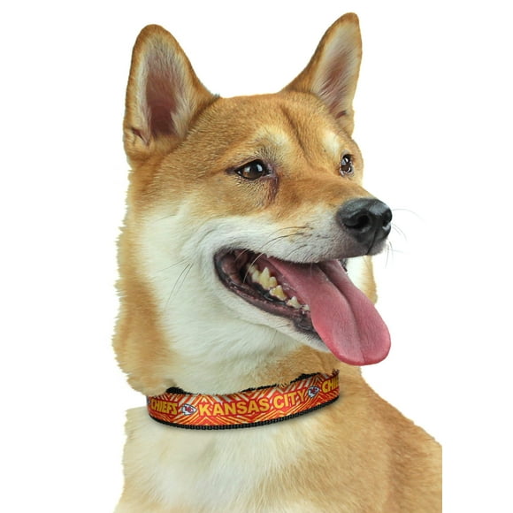 Zubaz X Pets First NFL Kansas City Chiefs Collar For Dogs & Cats, Medium