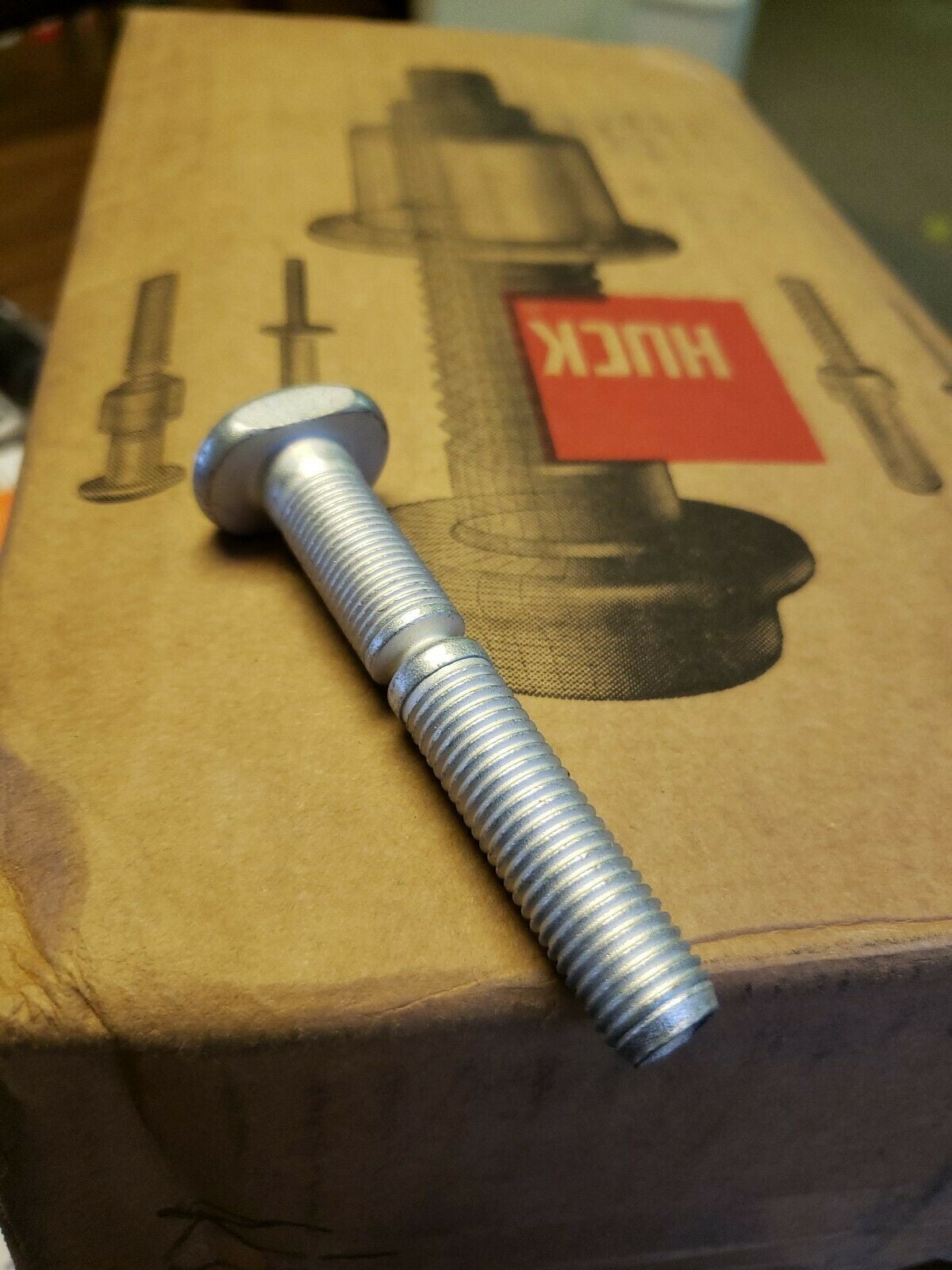 Huck C50L32F-BR16-4GA Lockbolt Pin (230)C501 PIN (50 PER LOT)