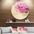 thumbnail image 1 of Designart - Fleurs de Pivoine dans un Vase sur Table' Disque Art Mural en Métal Floral, 1 of 4