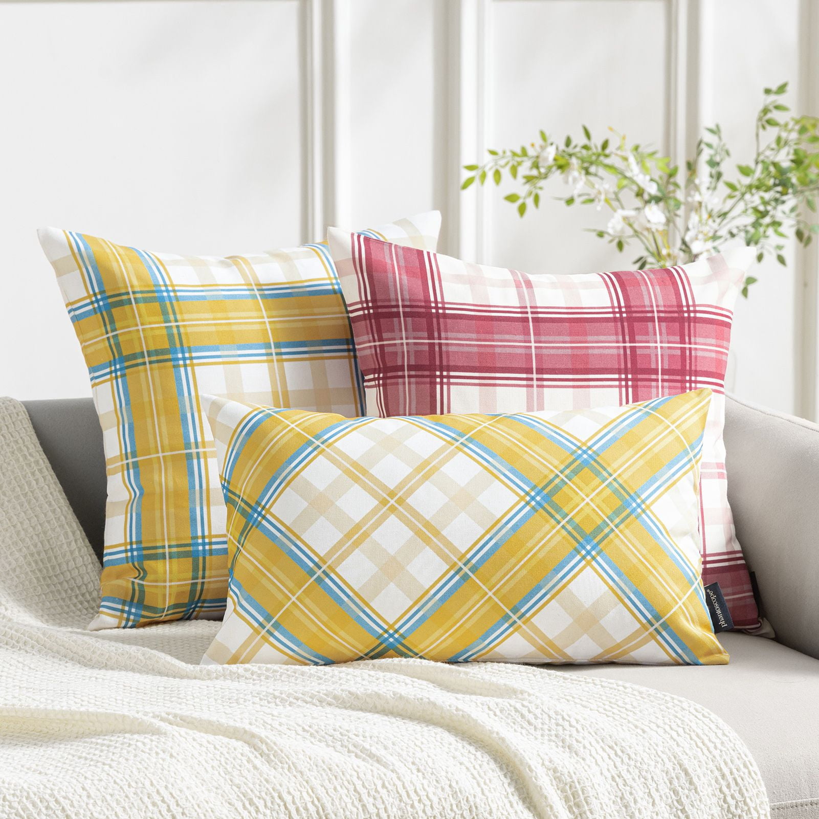 Phantoscope Buffalo Plaid Decorative Throw Pillows with Inserts, Double-Sided Printed Checkered Design, 18 x 18 in, Yellow, 2 Pack