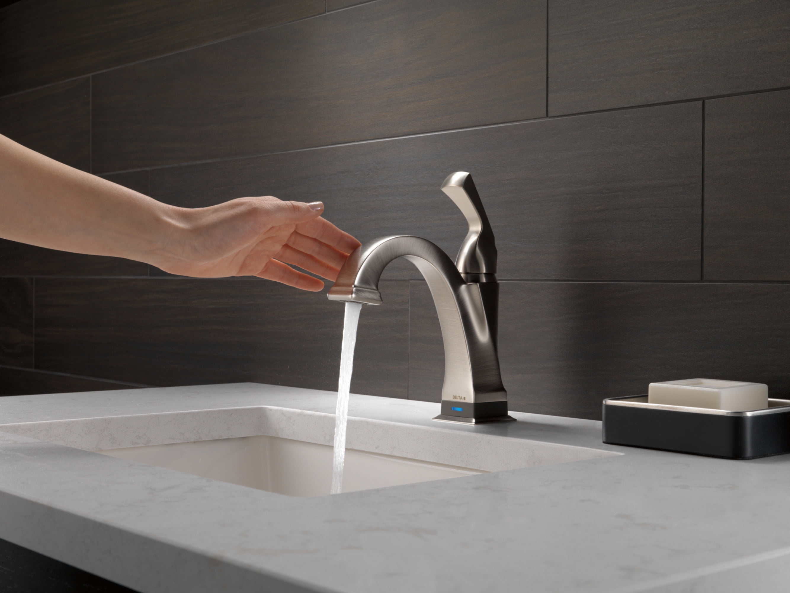 Delta Dryden Single Handle Bathroom Faucet with Touch2O.xt Technology, Polished Nickel