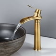thumbnail image 1 of Grifo con diseño de caño en cascada, cartucho de disco de cerámica que garantiza un funcionamiento perfecto, estilo de grifo alto que complementa cualquier decoración, acabado de latón antiguo para, 1 of 5