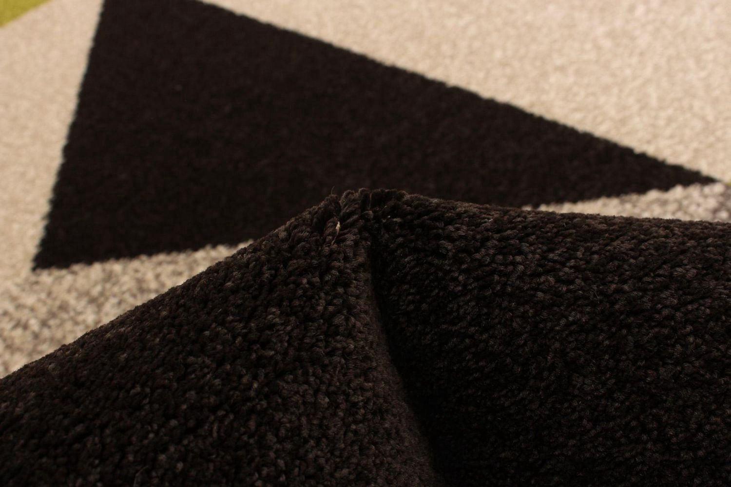 Tapis d'Interieur ECARPET Géométrique, pour Chambre à Coucher et Salon Collection Harlow