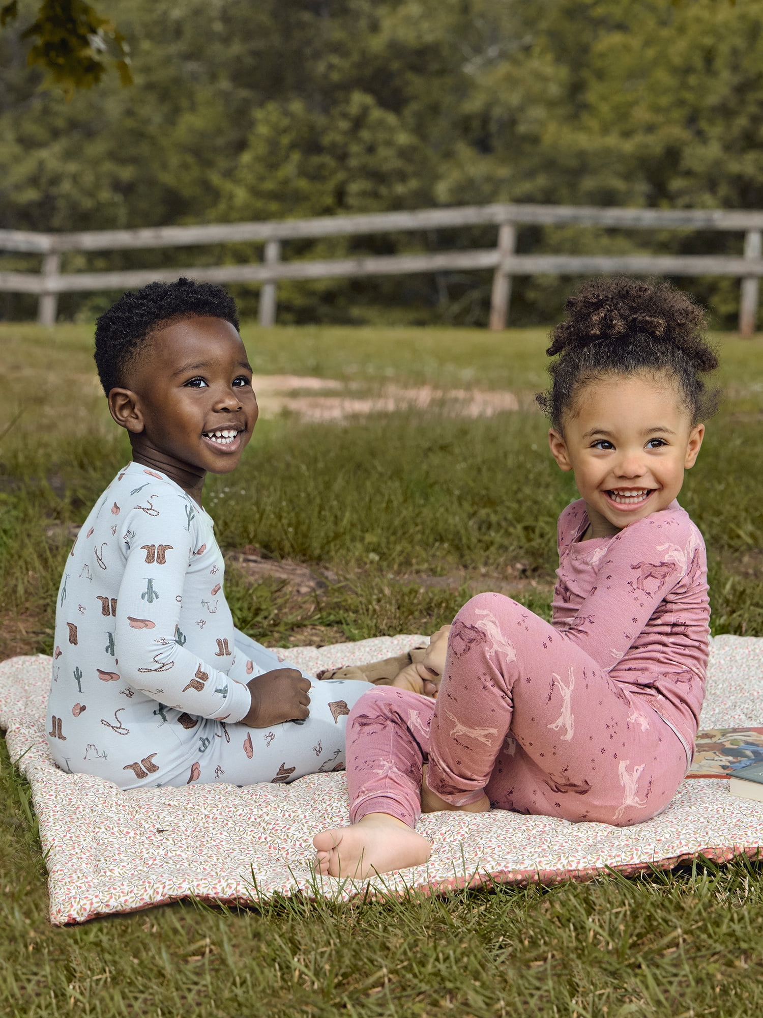 Modern Moments by Gerber Toddler Neutral Super Soft Pajama Set, 2-Piece, Sizes 12 Months-5T
