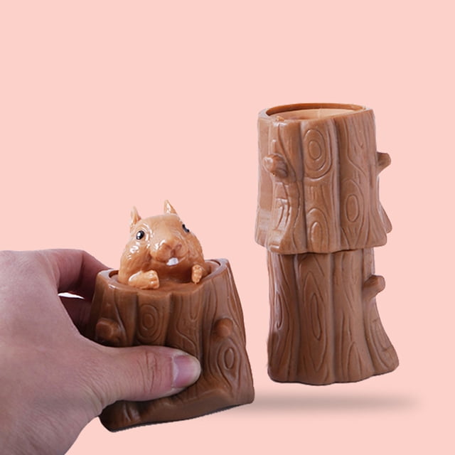 Trayknick Squeeze Toy Telescopic Squirrel Arise Design Silicone Stress Relief Decompression Toy for Prank Brown