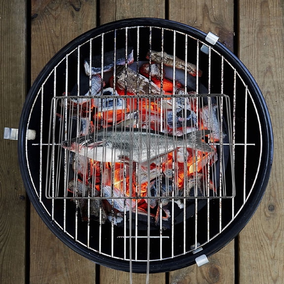 Minkissy Stainless Steel Grill Basket for Fish, Meat, and Vegetables with Ergonomic Handle, Non-Stick BBQ Cooking Accessory