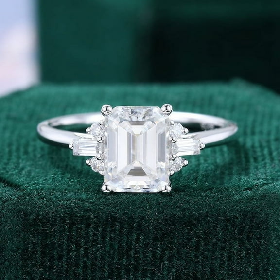 Silvago Jewel Emerald Cut Excellent 2 Ct Diamond Ring For Women's - Silver 14K White Gold Plated Rings for Her - Solitaire with Accent Diamond Rings for Women's - Multi-Stone Diamond Ring for Women's