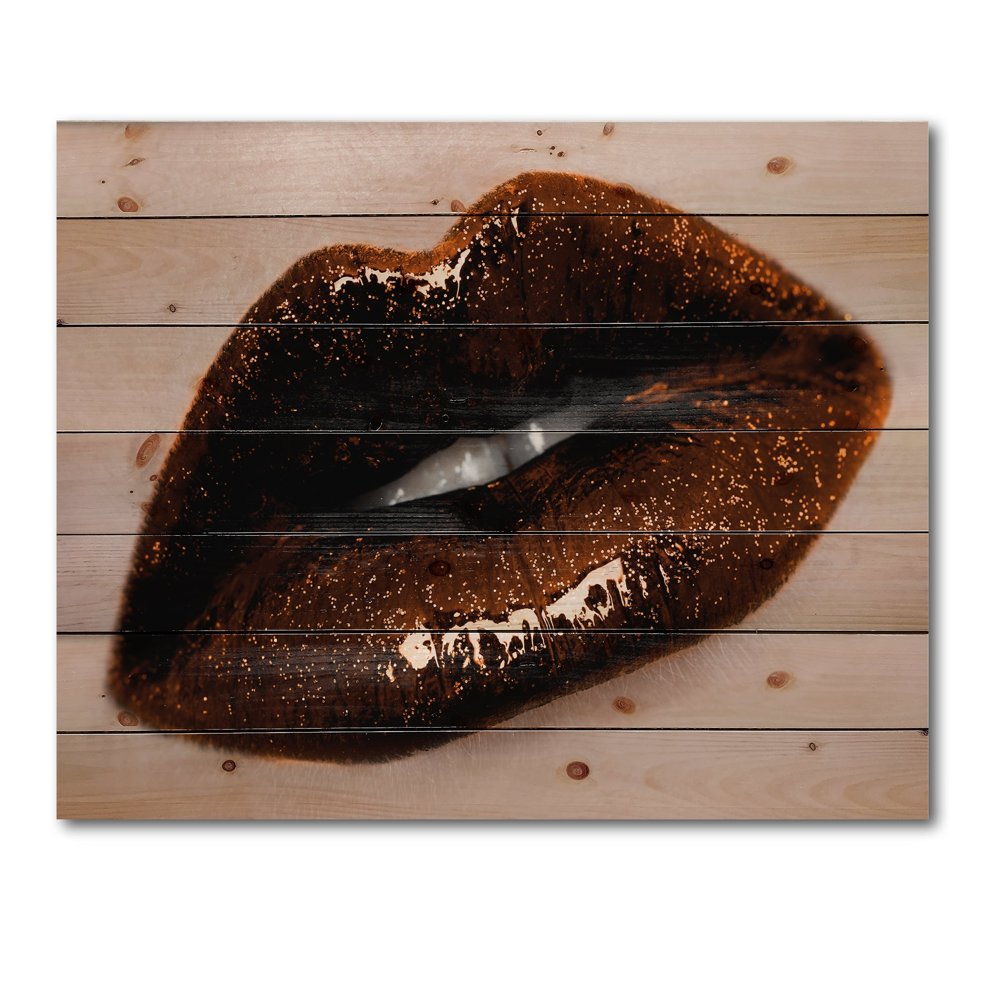 Designart 'Close-Up Of Gorgeous Female Lips II' Modern Print on Natural Pine Wood
