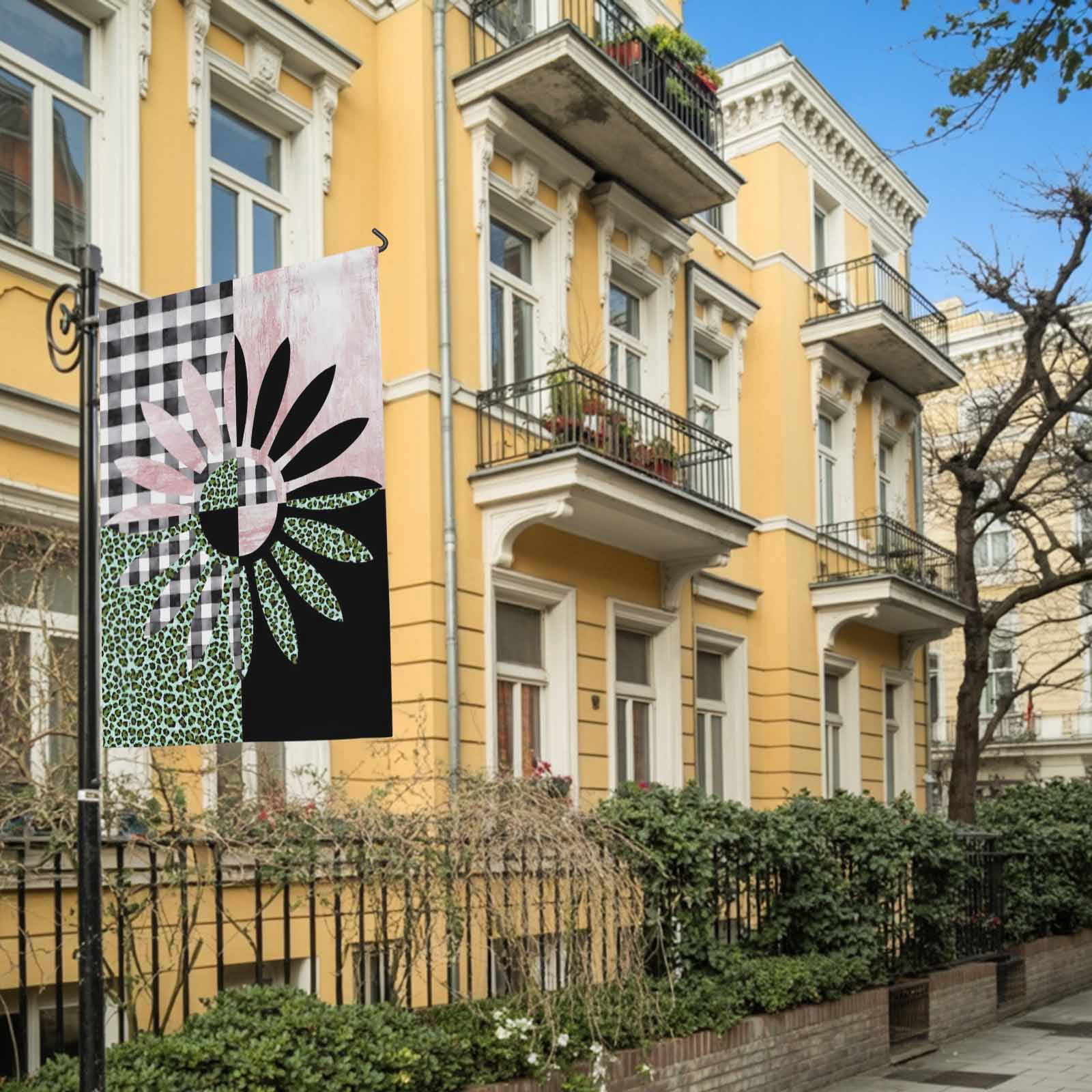Daisy House Flag 28 x 40 Inches, Black White Buffalo Check Leopard Black Pink Weather Proof Outdoor Patio Flags Double Sided Small House Decoration for Yard Lawn Outside Home