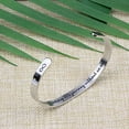 thumbnail image 3 of Pulseras inspiradoras para mujer, mamá, regalo personalizado para ella, brazalete con Mantra grabado, corona, joyería de cumpleaños TUNC Sencillez, 3 of 5