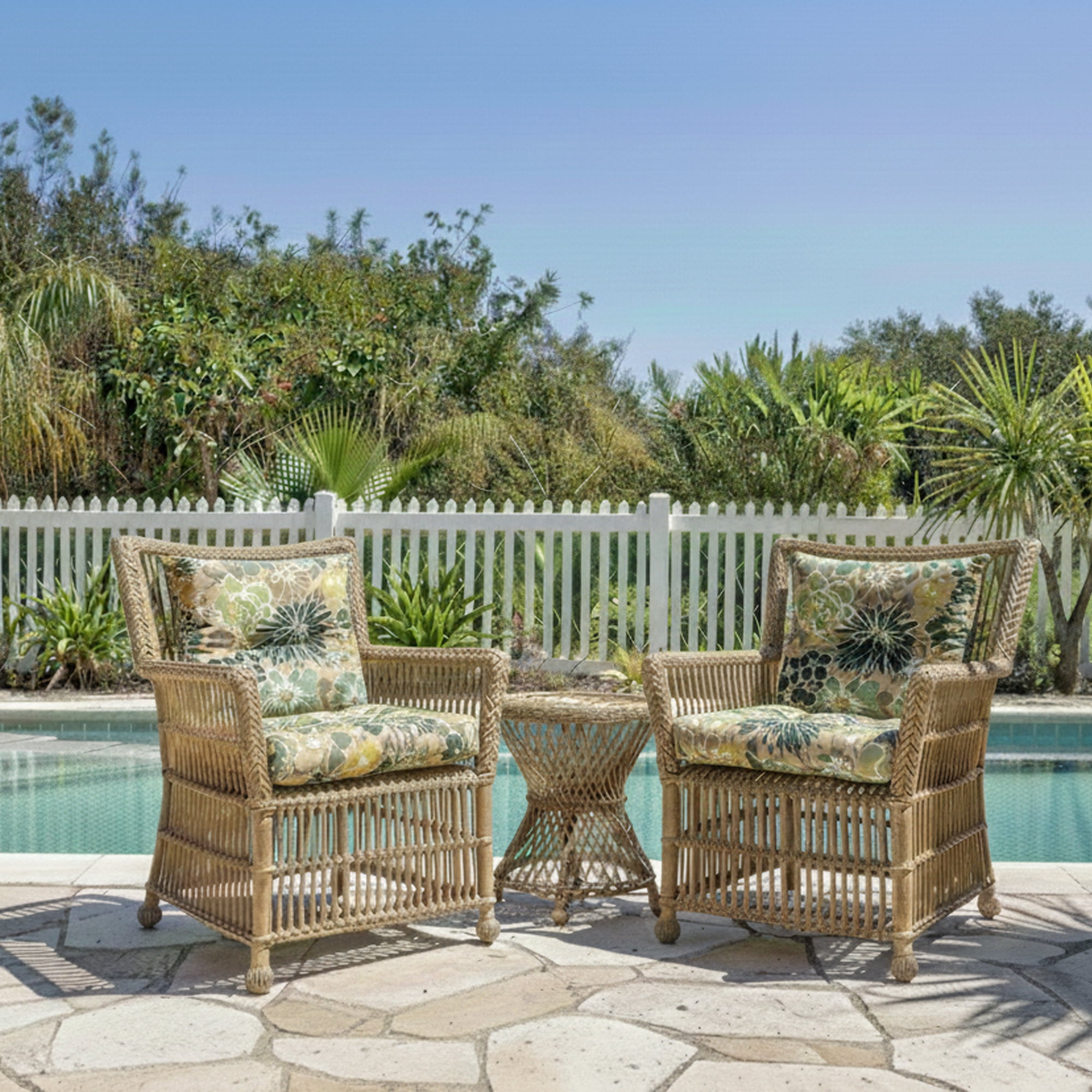 Outdoor Chair Cushions Set of 2, 19x19x4 Inch Tufted Seat Cushions with Ties, Waterproof Patio Chair Pads for Dining Chairs, Garden & Outdoor Furniture - Emerald Green Floral
