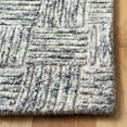 thumbnail image 3 of Safavieh Micro-Loop Edythe Geometric Runner Rug, Gray, 2'3" x 9', 3 of 10