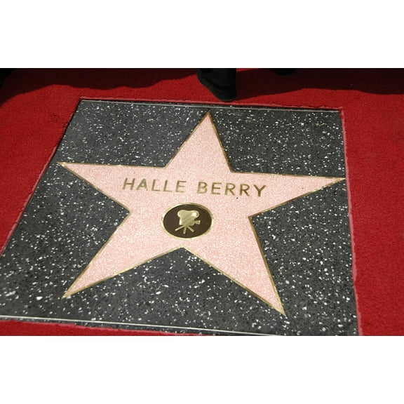Halle Berry'S Star At The Induction Ceremony For Star On The Hollywood Walk Of Fame For Halle Berry Hollywood Boulevard