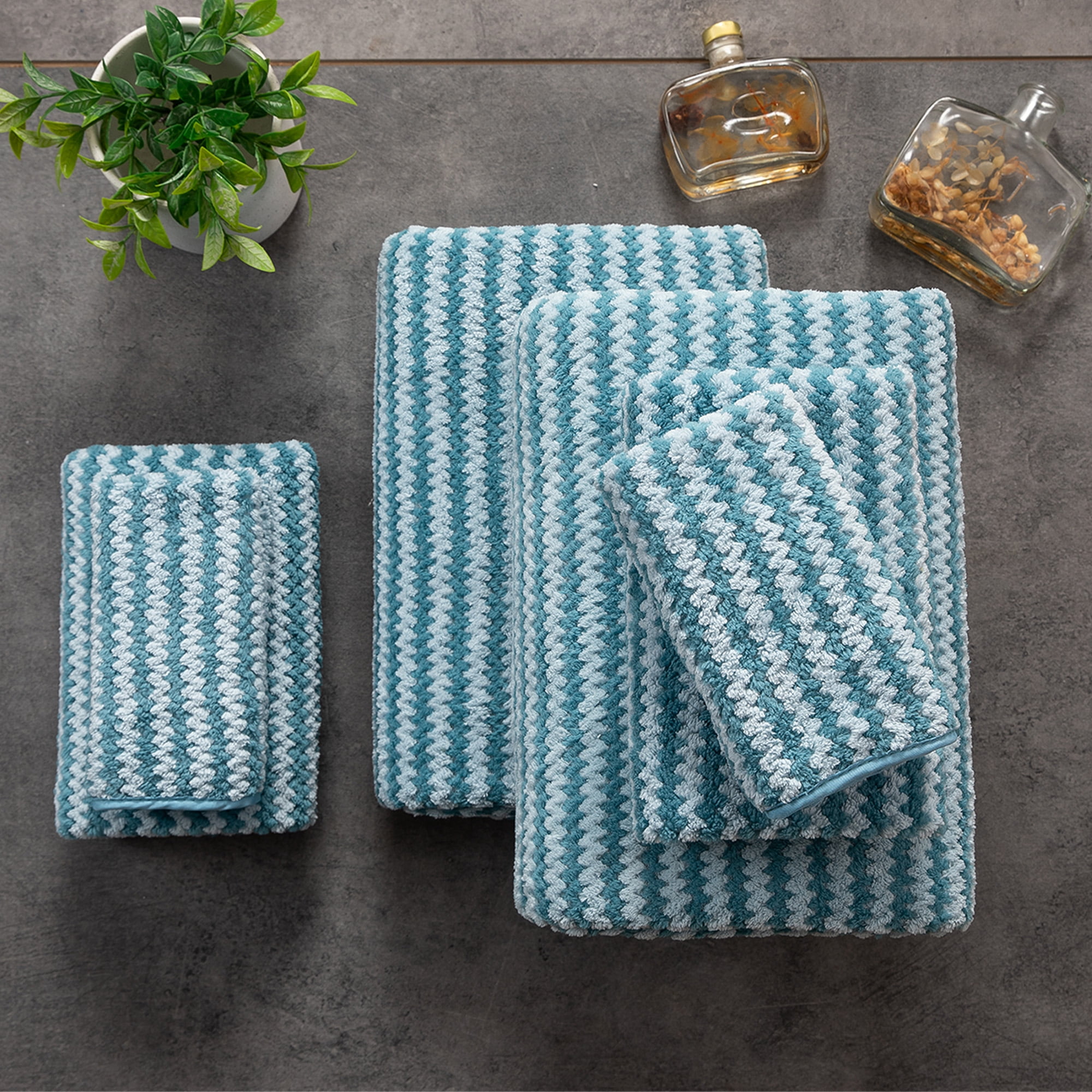 Green Essen 4 Pack Bath Towel Set Soft Bath Sheet 650 GSM Thick Oversized Bath Shower Towels 35"x70" Absorbent Large Bathroom Towels Quick Dry Microfiber Towels Set for Hotel SPA,Turquoise
