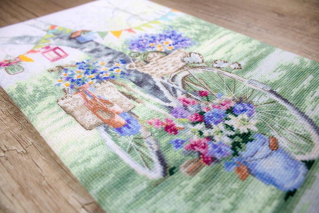 Letistitch Bike Counted Cross-Stitch Kit