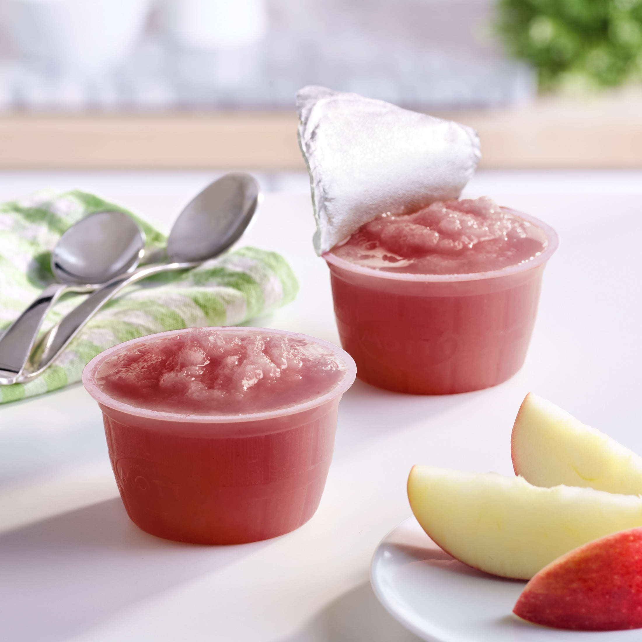 Mott's No Sugar Added Cherry Applesauce, 3.9 oz, 6 Count Cups