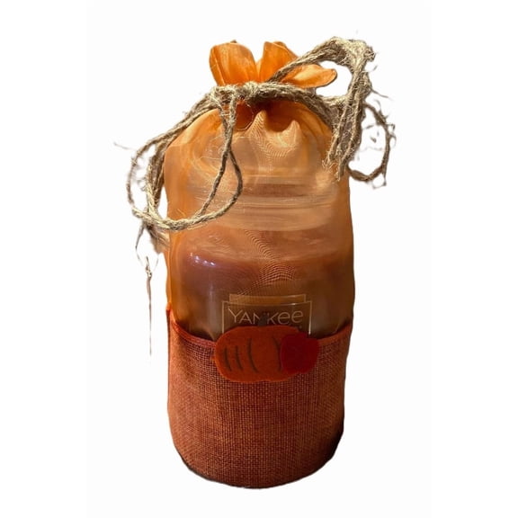 Yankee Candle Spiced Pumpkin Large Original Jar Candle in a Burlap Gift Bag