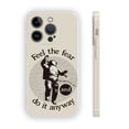 thumbnail image 1 of "Protege tu iPhone con estilo con una funda plateada mate de doble capa", 1 of 4