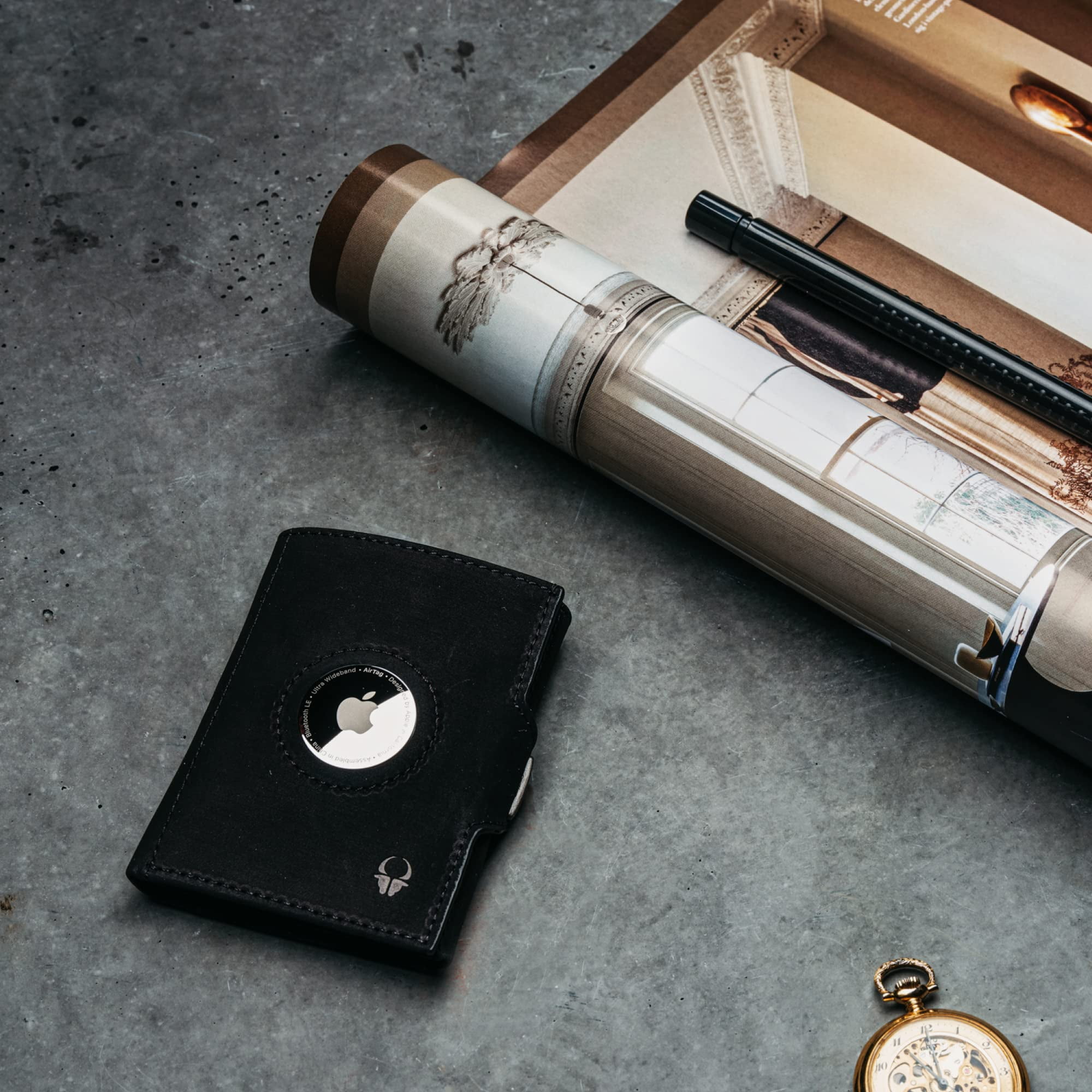 What Is An AirTag Wallet And How Does It Work? Ekster®