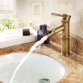 thumbnail image 2 of Mezclador de lavabo en cascada, 2 juntas de rotura, grifo mezclador de lavabo de baño en cascada de latón, grifo de baño de bambú retro, 2 of 5