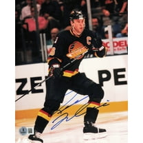 Trevor Linden Autographed 8x10 Photo Vancouver Canucks Beckett BAS QR #BS30484