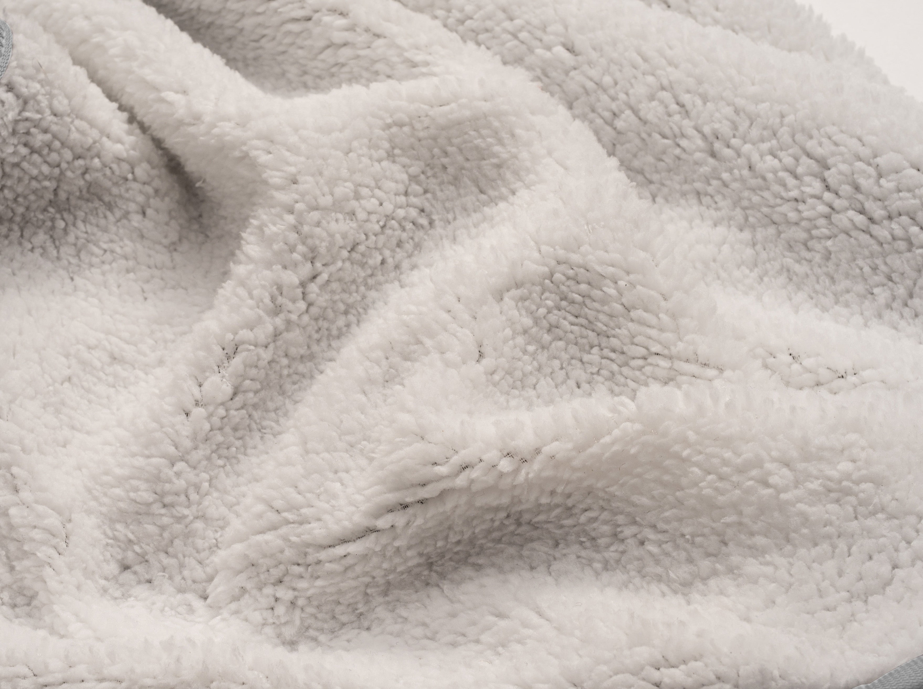 Couverture Sherpa Coeurs, arcs, accents floraux, pastels