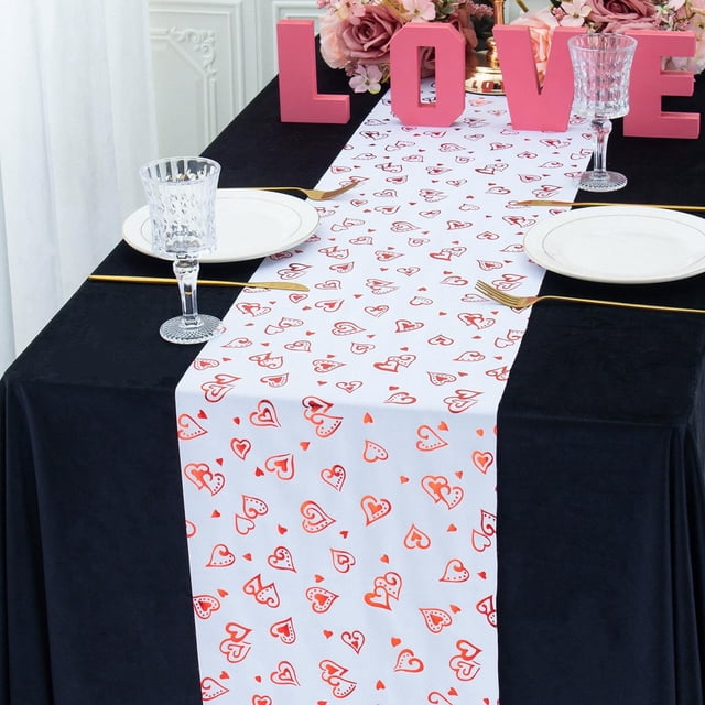 FcBaudy Valentine Day Decorations, Valentine Day Ornaments, February 14 Festive Tablecloth Printed Tablecloth Rectangular Dining Tablecloth Heart-Shaped Table Flag Decorations Polyester Tablecloth