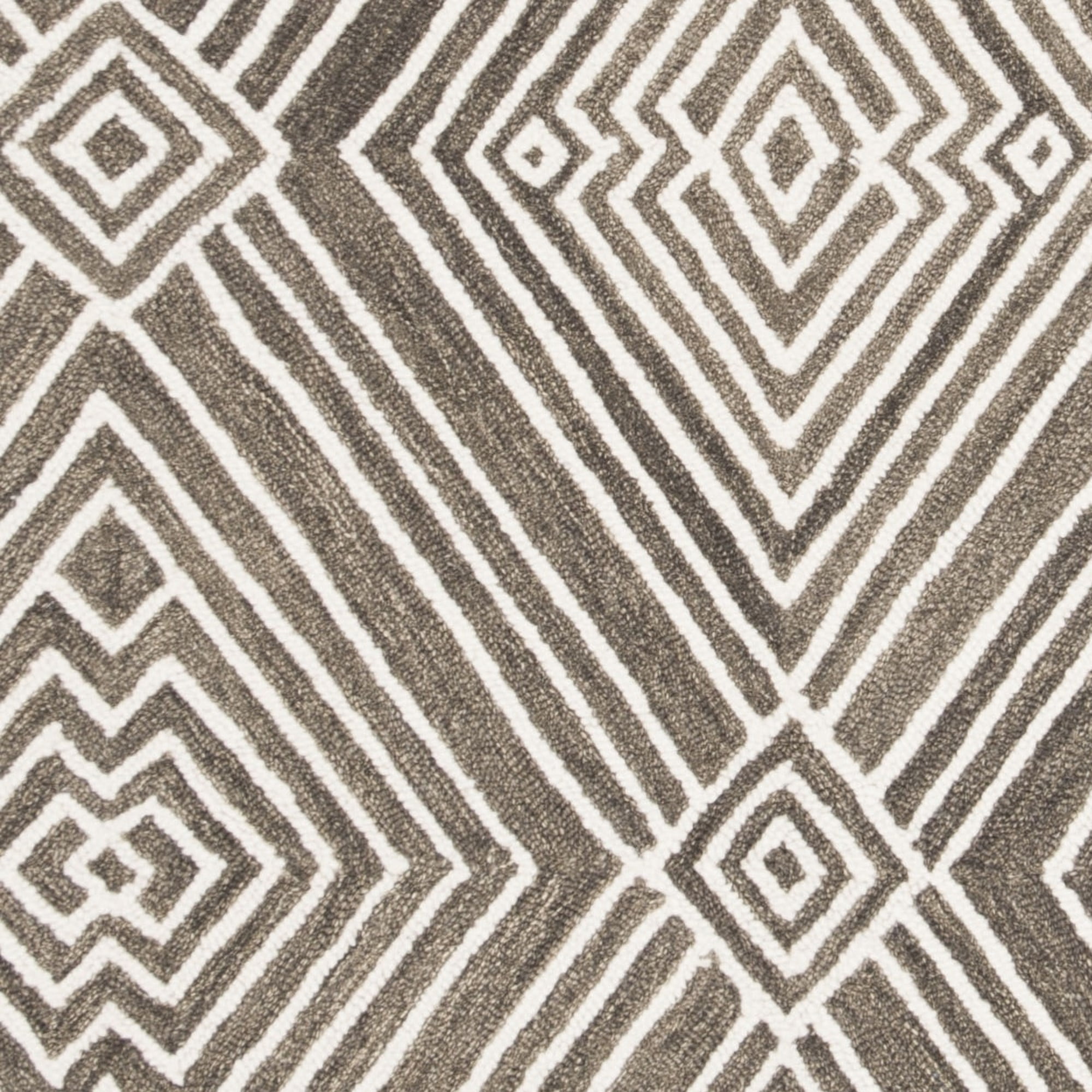 SAFAVIEH Micro-Loop Colton Geometric Diamonds Area Rug, Dark Grey/Ivory, 5' x 8'