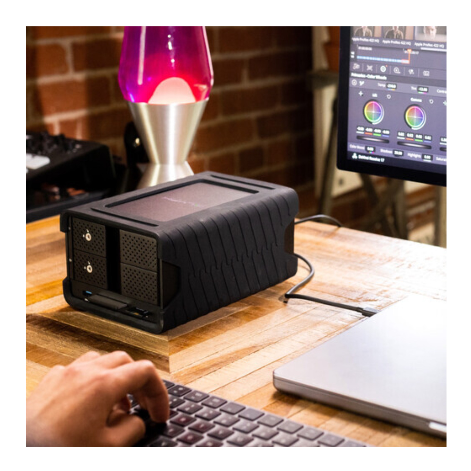 Glyph Blackbox PRO RAID 8TB Enterprise-Class External Drive with Thunderbolt 3 Hub (Black)